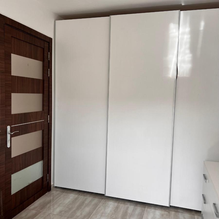 F4 Room 3, Private Room Two Single Beds Shared Bathroom Msida Exterior foto